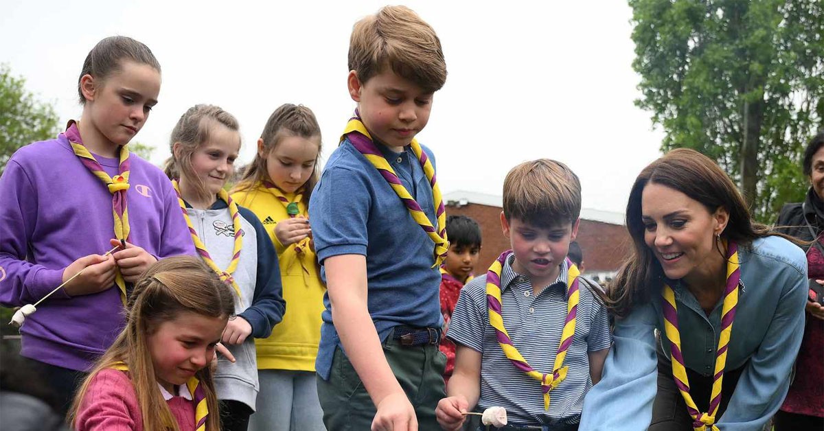 Pippa Middleton and James helps Prince William care for George, Charlotte and Louis, leaving Princess Catherine in tears